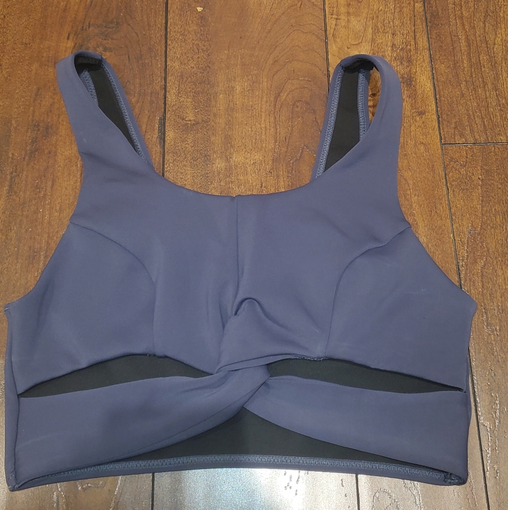 Lovewave Revolve Zuma Sports Bra in size Medium Gray - Picture 3 of 9
